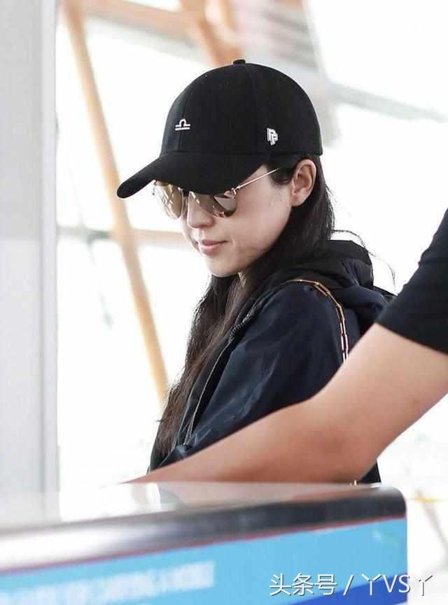 澳媒曝出张曦丈夫背景惊人，董璇却选择回国，网友：是回来借钱？