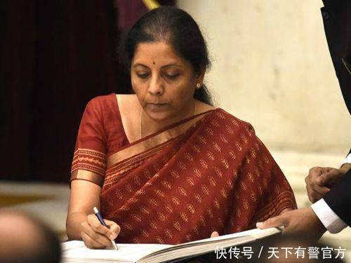 在歧视女性的印度,到底是什么让尼玛拉成为印