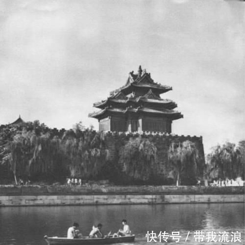  满眼■1954年北京城，满眼都是古建筑，让人感受无比的轻松惬意