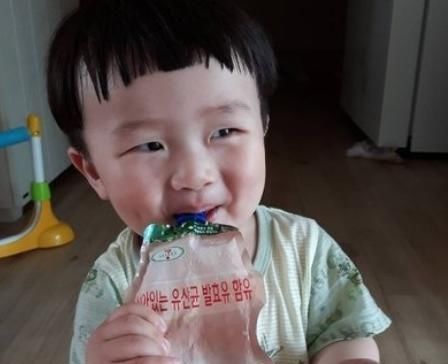 『孩子』这些饮料被称为“黑心饮料”,家长注意,别再给孩子喝了
