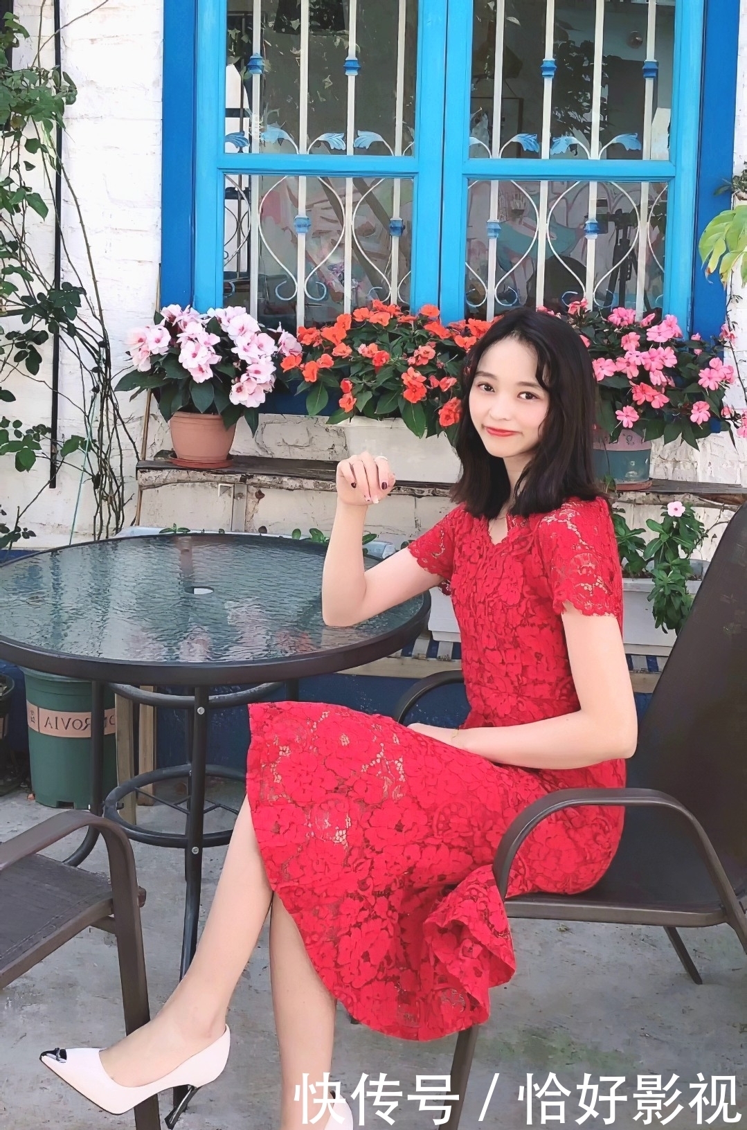 【 美女】显高又显瘦，尽显好身材，街拍：美女连衣裙穿搭合集