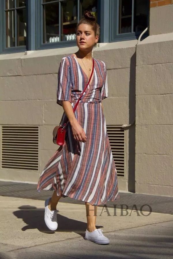 谁说这个颜色土了?这样明明穿起来就很好看!