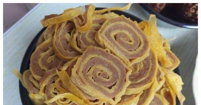 第一次去农村吃饭，年刚过还依然是这样的饭菜，太丰盛了