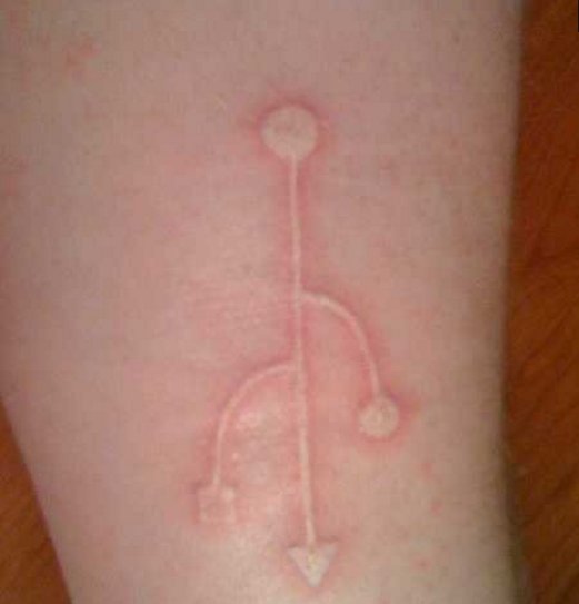 时尚特别的“隐形纹身”，你见过吗?