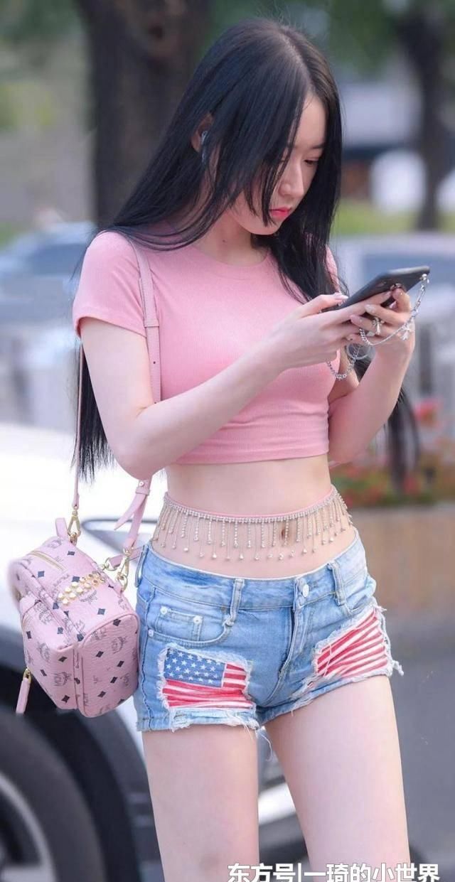  「位小姐姐」据说，带腰链的女生，通常不是什么好女孩？