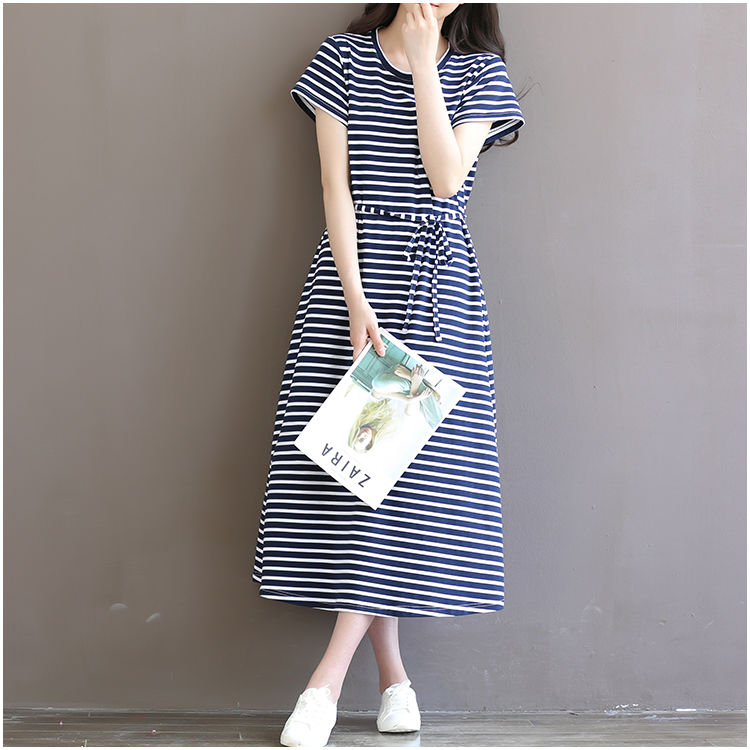 突然火爆的一种裙!性感有女人味，适合90后小姐姐穿