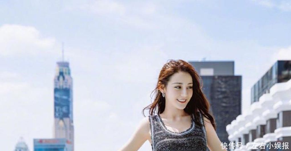 『搭配一』一说到裙子,相信大家都不陌生,毕竟每个爱美小仙女的衣柜里都有