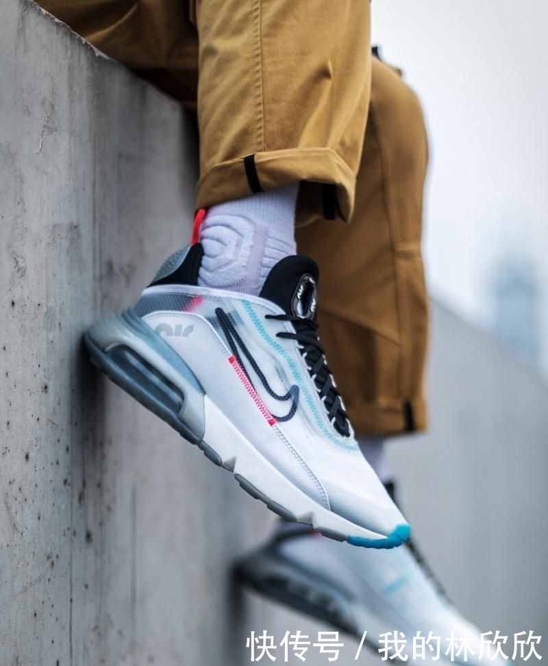  『刷屏』昨天Nike疯狂刷屏的新鞋刚刚登场！你还没看就太可惜了