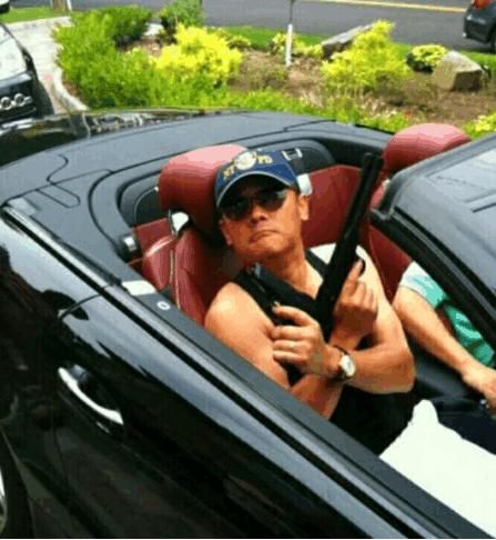 看了头条刑警大神的这8个分析，才知周立波阴谋论根本站不住脚！