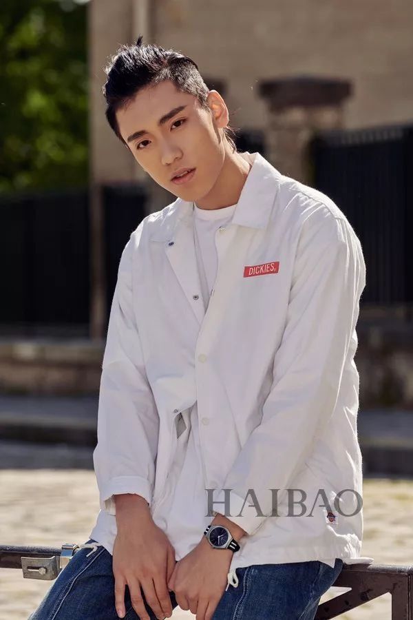 他撩倒了99.9%的女人!王子异演绎行走的衣架，时髦品位究竟如何炼