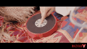 袁姗姗“唱”出了夏日护肤3部曲，这样的美妆mv你见过没?