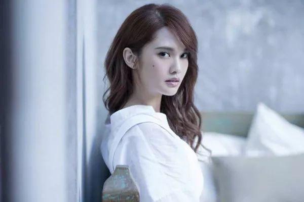 有多少人不信杨丞琳这是素颜？她本人是这样挨个怼质疑评论的！