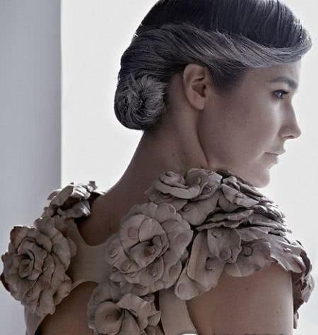 让人实在难以接受的衣服,第2件远看性感,近看却让人“头皮发麻”!