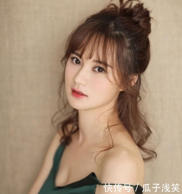 「气质」你做梦都想不到, 《乡村爱情》里最有气质的女人, 竟然是她!