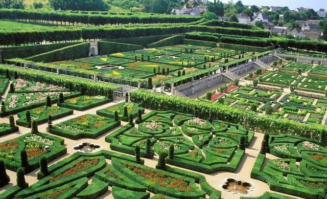 2019年农村土地制度面临改革，将起草制定农村宅基地使用条例