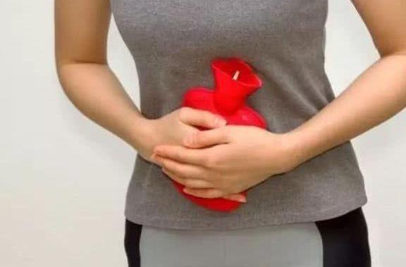 身体出现3种症状,是胃在“求救”,谨记两多两少,胃会慢慢变好