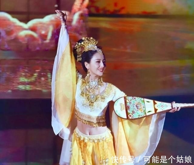  「全网」国风造型太挑人：佟丽娅杨超越惊艳全网，汤唯孟美岐却被骂爆丑