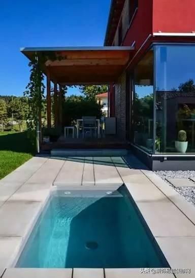 炎炎夏日家有庭院，是时候在家里设计一个泳池了！