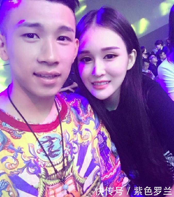 赵本山女儿分手了？男友发文引发网友争议，在一起才47天？