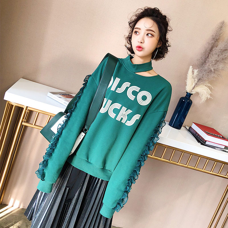 会打扮的女人都不穿裙子了,现在流行下面这时髦卫衣,简直美炸天