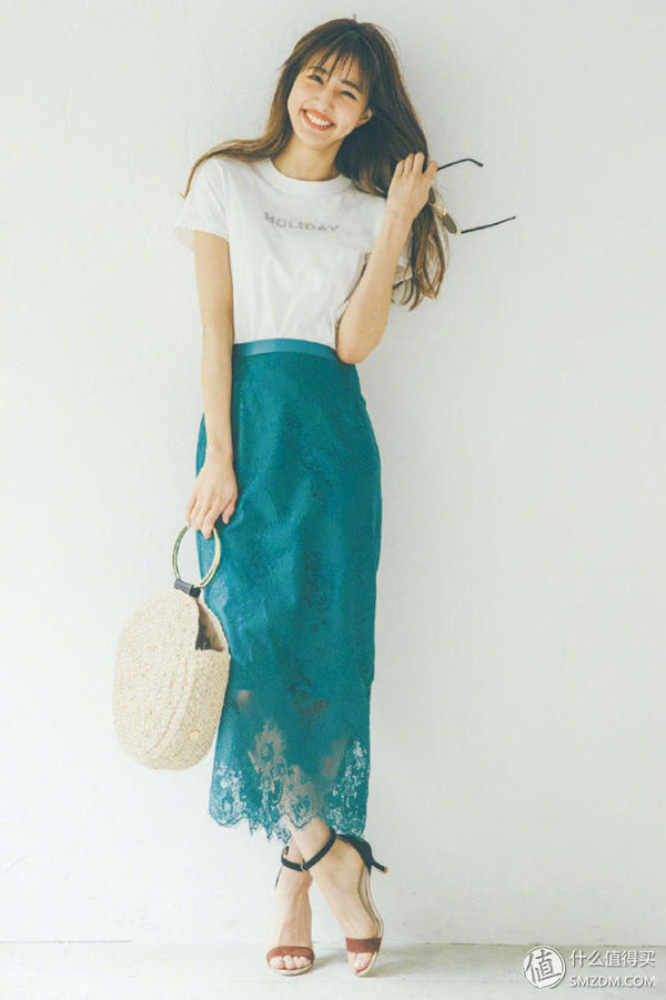 热到怀疑人生，穿什么首选这几款清凉材质