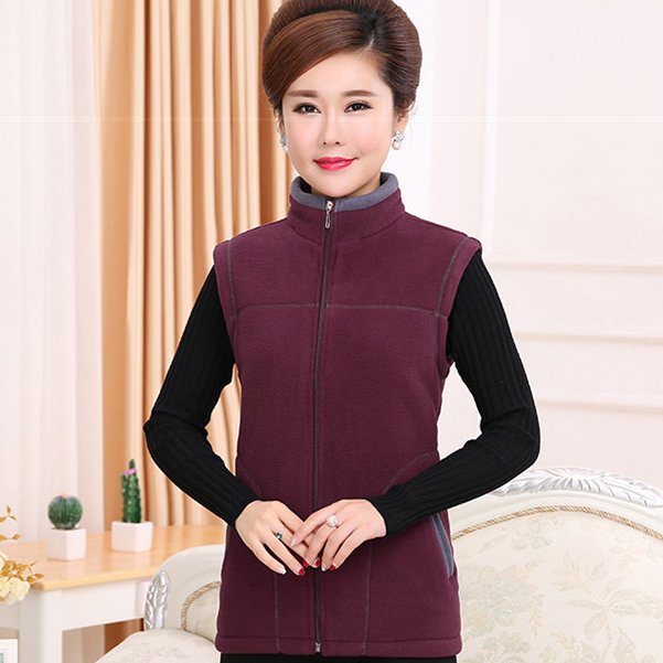 40岁的女人，这些外套随便挑件穿，瞬间年轻不止10岁