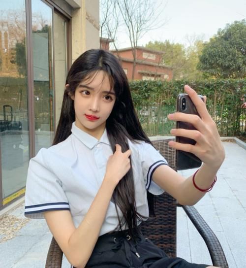 「那刻」艾比不穿女装“大变样”看到他穿回男装那刻全网女生沸腾了