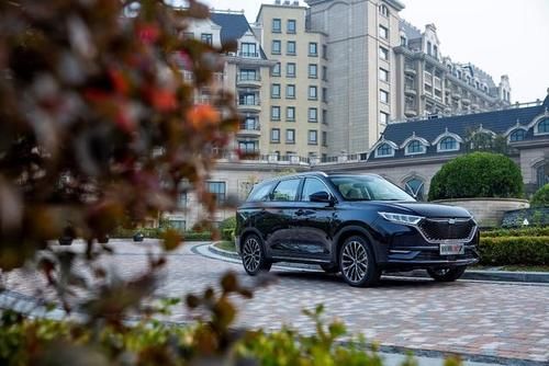 『全系标配』黑科技傍身的紧凑级SUV,长安欧尚X7不仅是有性价比
