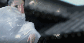 周冬雨刘诗诗能撩倒那么多男神，都是因为这款神奇的“绿叶眼妆”