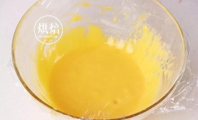  『蛋糕』印花蛋糕卷太难？教你一招简单做出美美的内花蛋糕卷 切开见惊喜