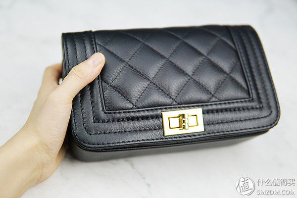 物色好物 篇一:貌美不贵!真皮链条包 | 气垫按摩梳