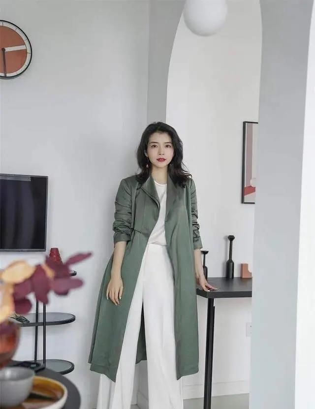  「三木博主」初春要想美更新高宽比，赶快跟随三木时尚博主学，大衣也可以很时尚潮流