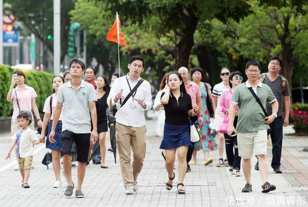 为何澳门人和香港人对待“大陆游客”的态度差别大？原因很现实