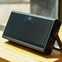 听见你的声音 篇五:蓝牙音箱选购法则:从百元到上千元，这些无线音箱不可错过