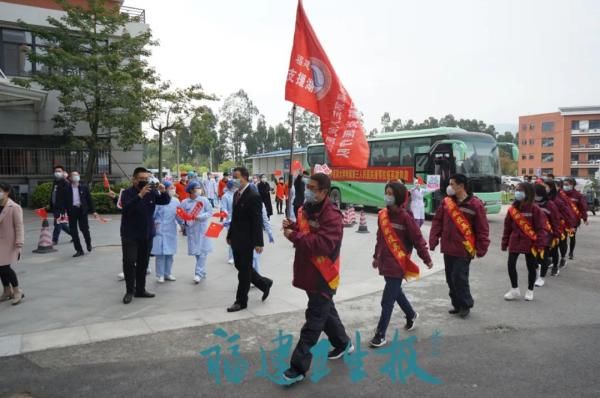  『回家』福建：春暖花开英雄回家！这几个瞬间亮了