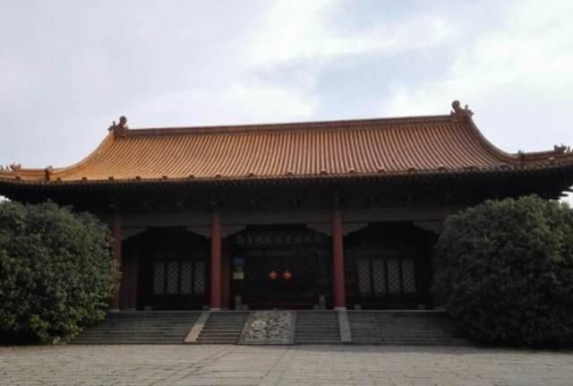 国内最无奈的故宫，曾经比北京故宫还要辉煌，如今却没什么游客!