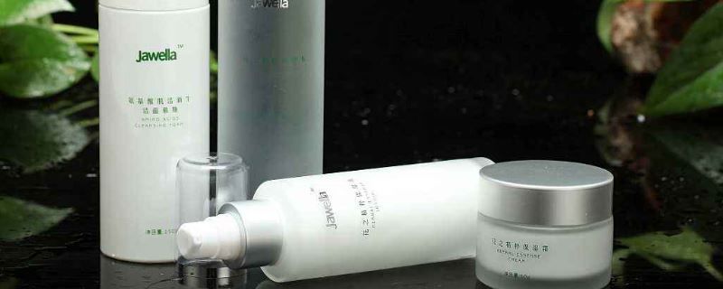  【护肤品】护肤品用一套好还是混搭好