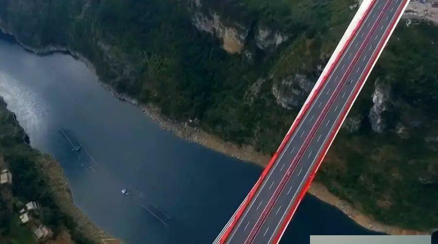  「绳子」印度： 中国用绳子固定桥梁怕是要断, 中国： 你能弄断