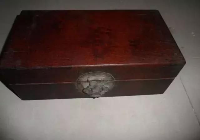 农村即将消失的老物件，如今成值钱老古董，第3个最贵能卖60万