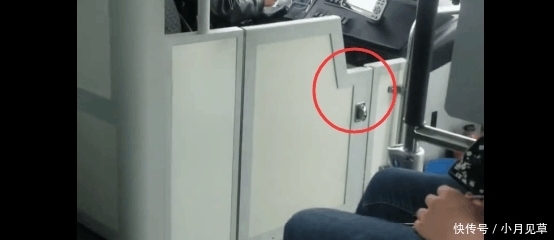  「公交车」广西公交车司机为防止乘客骚扰, 于是安装了这个神器,