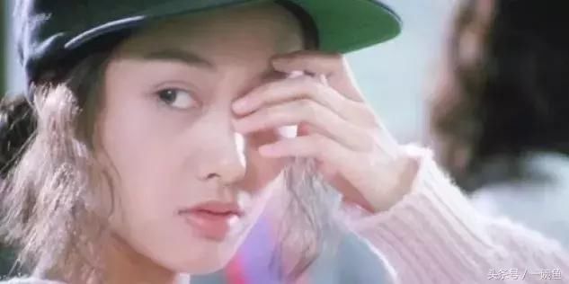 王祖贤从不修眉，邱淑贞最爱大红唇……被火爆抖音复古港风妆惊艳