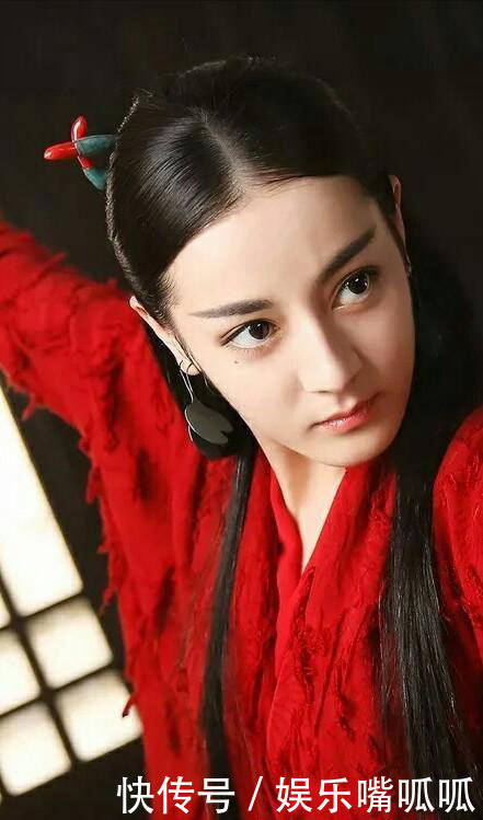 “烈火如歌”迪丽热巴十套衣服，第三套最美，第十套最简单！