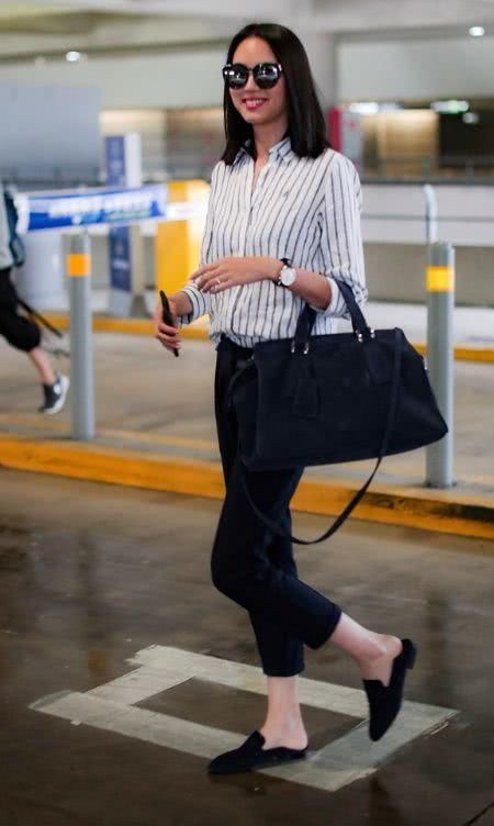 张梓琳厉害了!直接把长裤穿成9分裤,网友:这腿我服了!