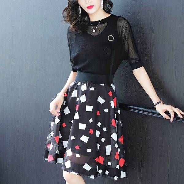 这裙子虽贵了点，但真的很美，媳妇买了2件回来穿，连背影都美爆