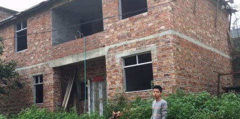 江西农村竟然家家都有大别墅 外地人都来围观了