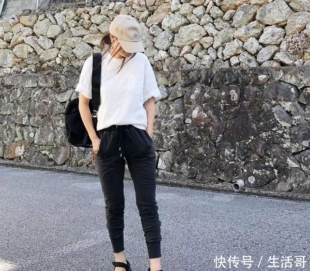  『最合适』春天穿衣搭配：?日本国漂亮小姐姐共享最合适个子矮的女生的春天穿衣搭配！