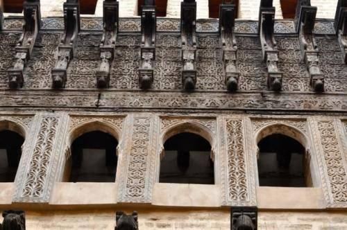 对中国免签后游客暴增，多部电影的取景地，这袖珍小国你去过吗！