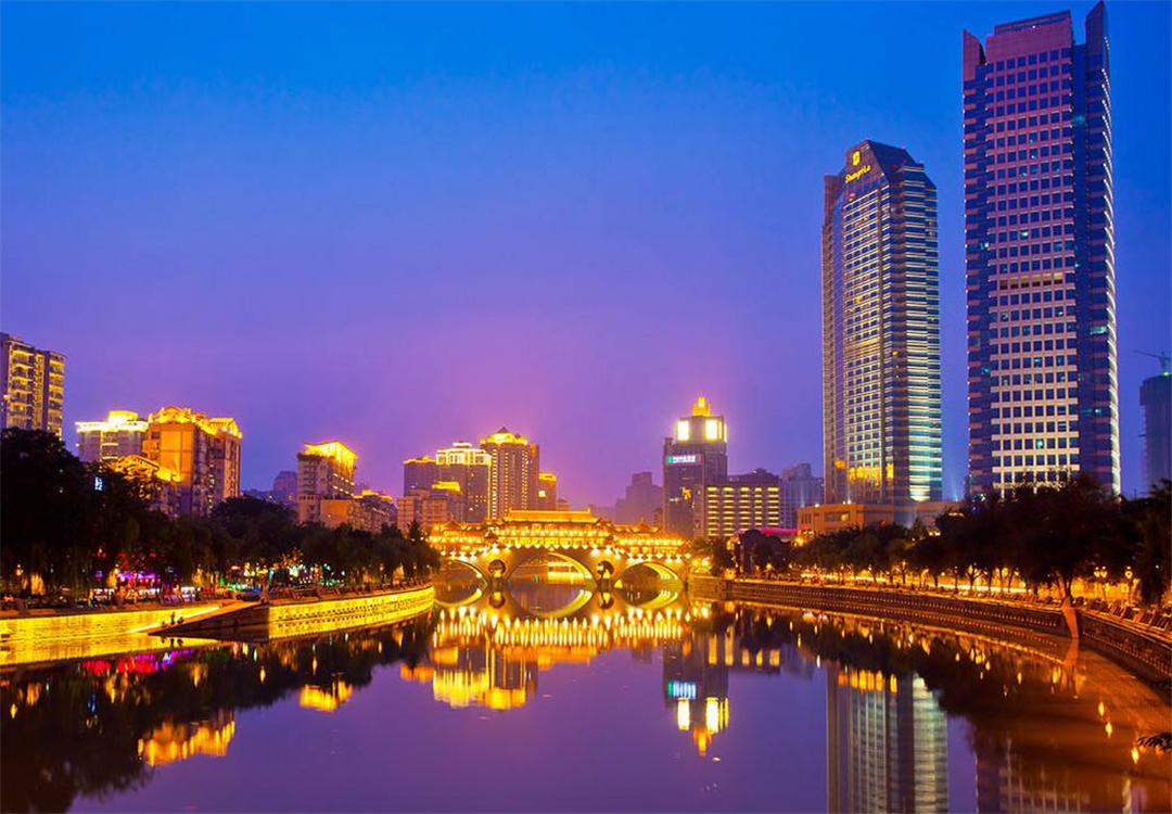 中国正在崛起的4个城市，追赶“北上广深”，成为新的一线城市！