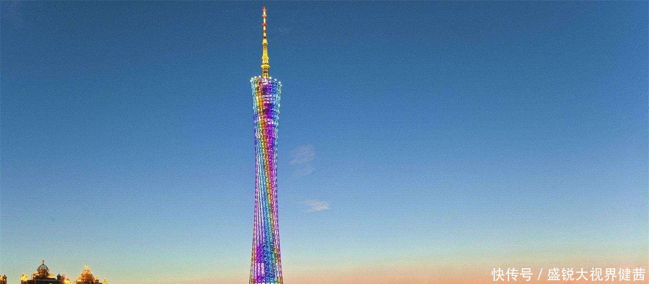 中国最壮观的大桥，被称为世界第一高桥，过往司机都不敢往下看