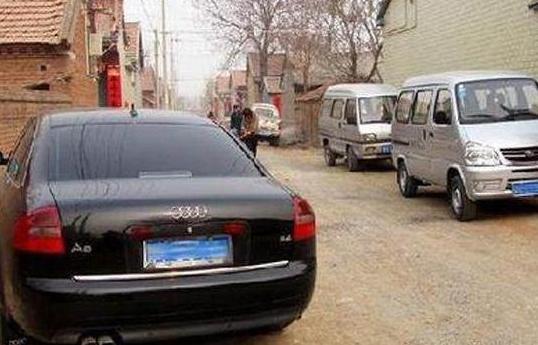 汽车一年开不了几次，为何农村人这么爱买车？